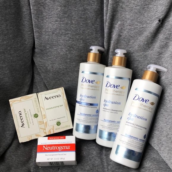 Neutrogena Other - Bundle of 3 bar soap and shampoo (Dove, Aveeno, Neutrogena)